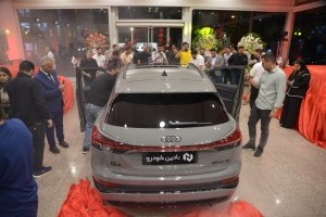 photo_6046376284554118645_y